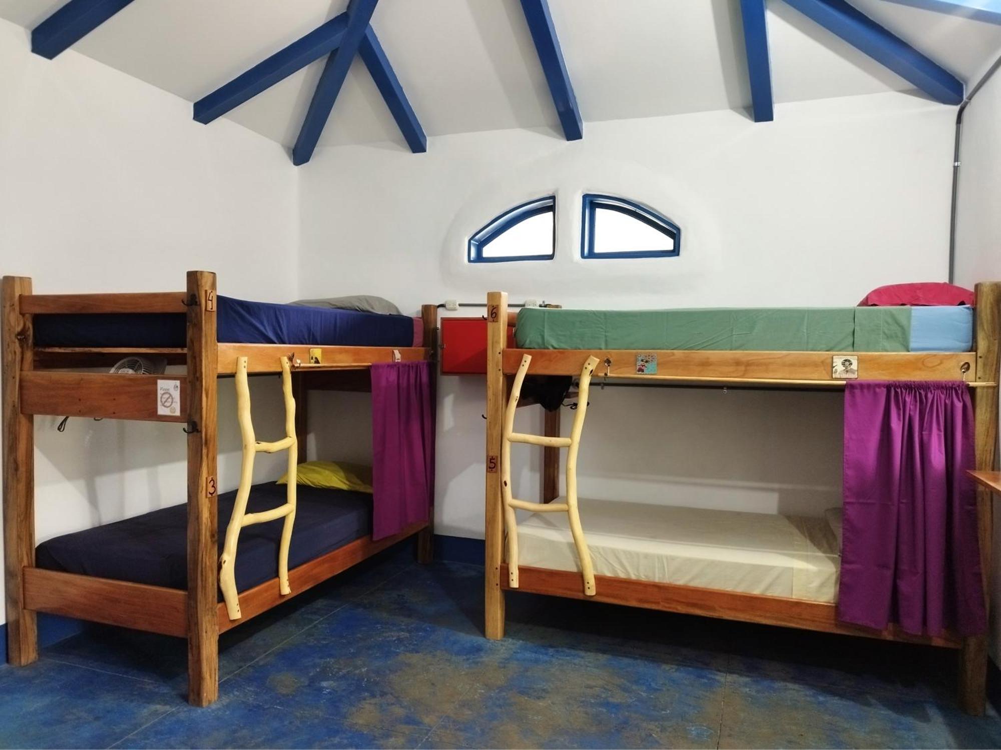 La Urraca Loca Hostel Бальге Экстерьер фото